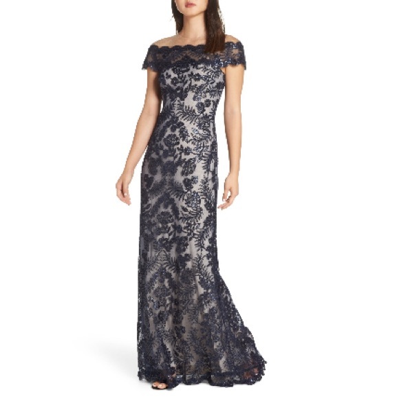 Tadashi Shoji Emma Off-the-Shoulder Sequin Embroidered Gown Navy Size 4 NEW $698 - Picture 11 of 11